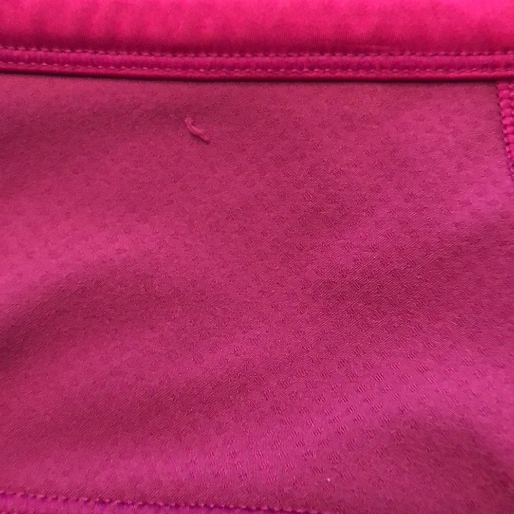 Athleta Action Skort in Dobby 14.5” Fuschia size Medium - Picture 11 of 12